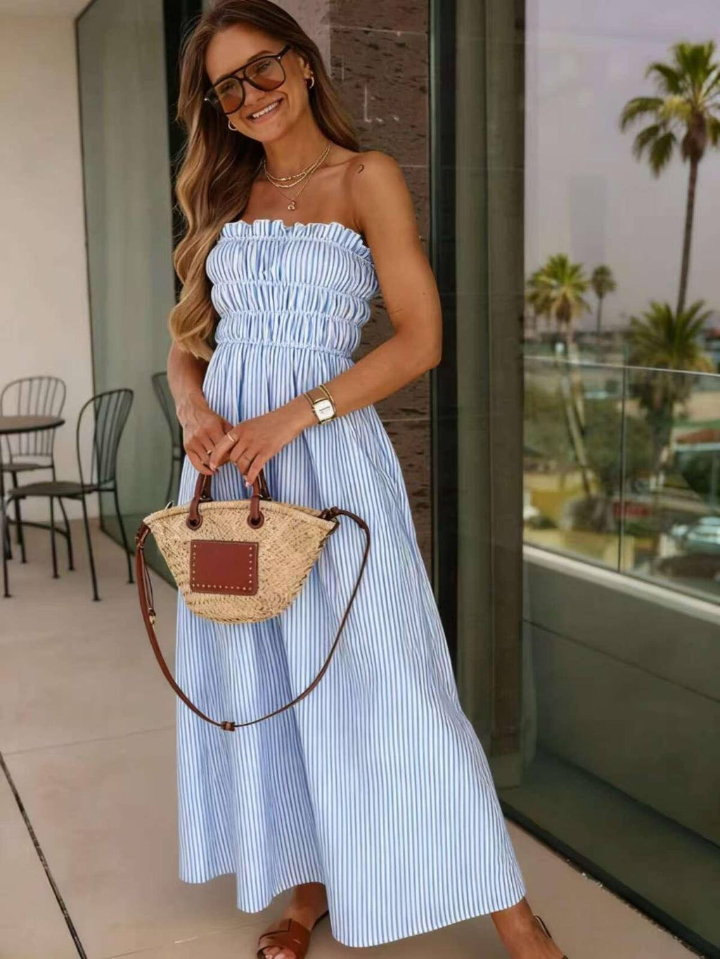 Off shoulder Kleid mit Streifen blau
