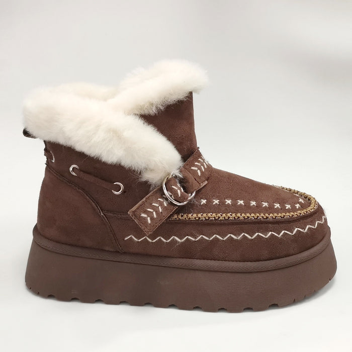 Winter Boots — gefütterte Stiefeletten braun weiß