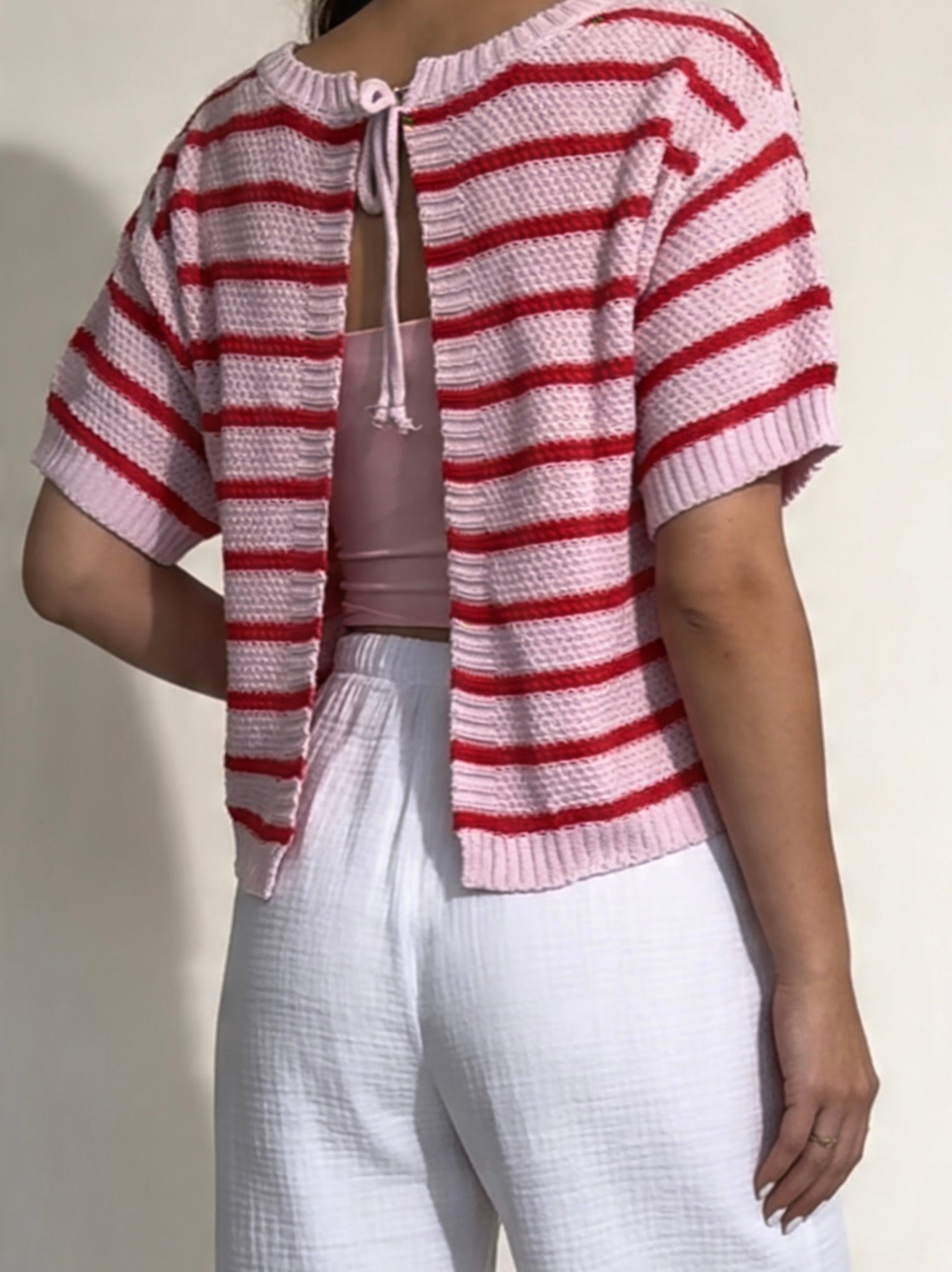 Rückenfreies Streifen Shirt