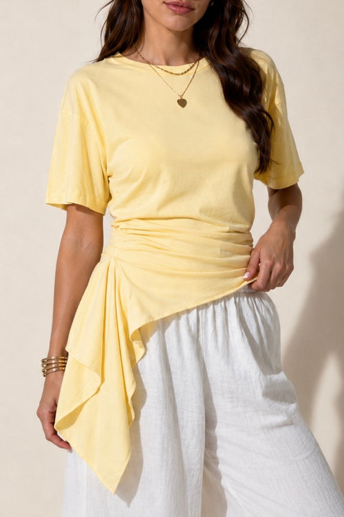 Asymmetrisches t-Shirt gelb